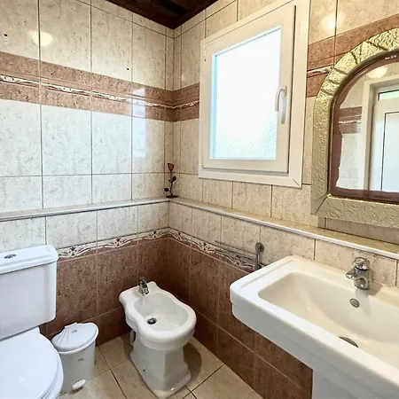 Irina, Kassandra Appartement